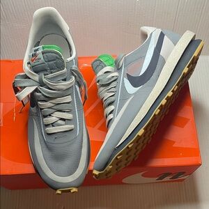 🆕listing…Nike LD Waffle S C NS